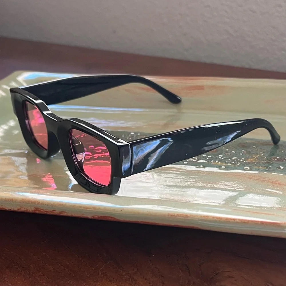 Worn 1 HOUR -Rose Lensed Sunglasses, Polarized, UV400, Shiny Black Frame